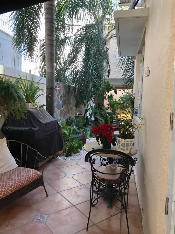 Apartment 2 Bdr Beach Apartment, Generator Parking Included San Juan